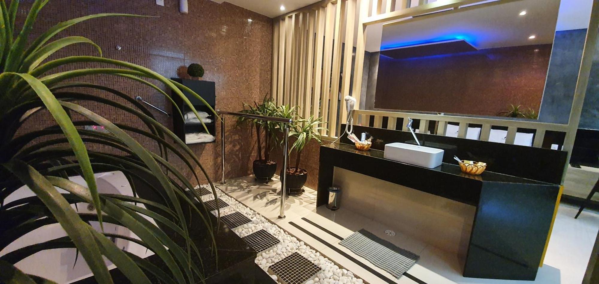 Amaretto Motel - Adults Only Arcoverde Exterior photo